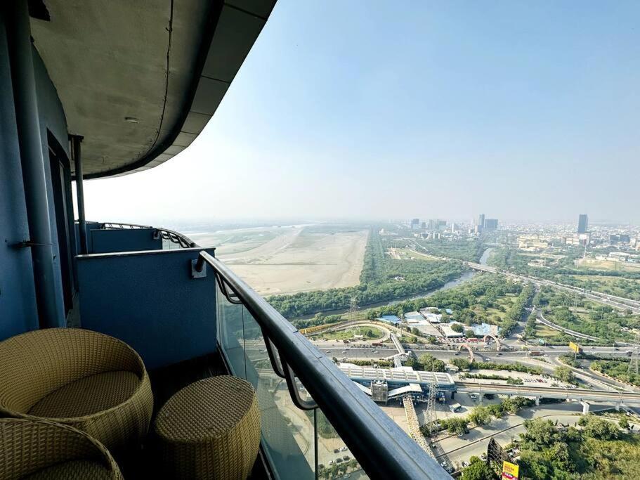 Cloud Stay@41St Floor Ноида Екстериор снимка