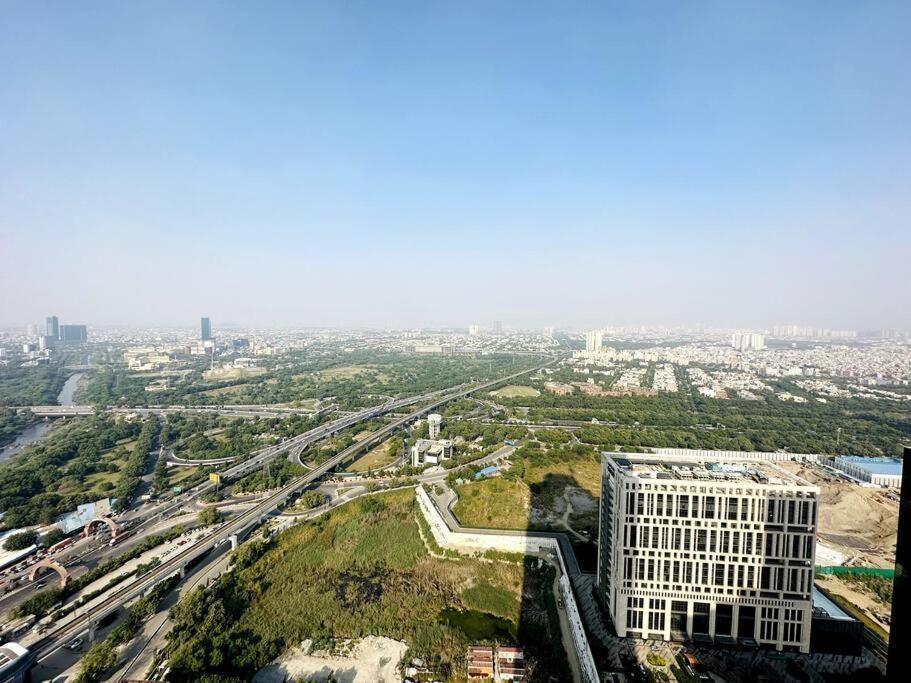Cloud Stay@41St Floor Ноида Екстериор снимка